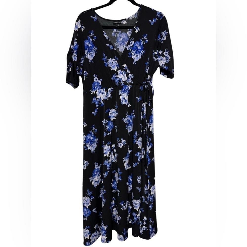 Torrid Blue & Black Floral Faux-Wrap Midi Dress - Size 1X - Picture 2 of 8